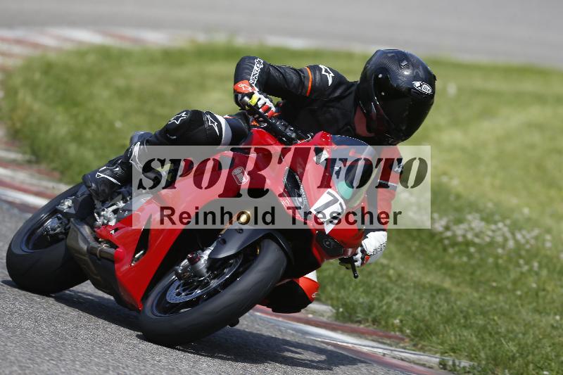 /15 13.05.2025 Max Racing ADR/Gruppe gruen/77